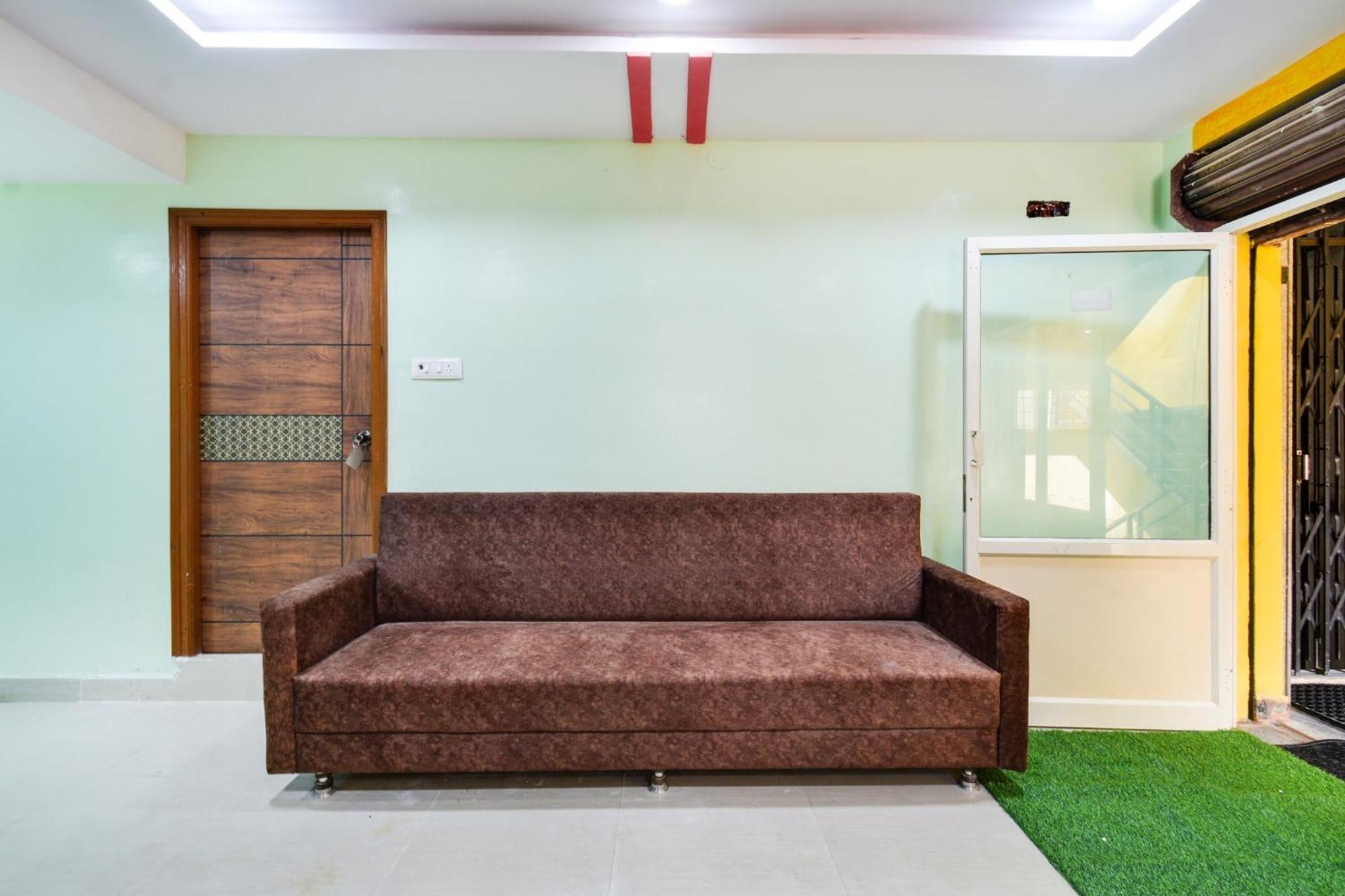 Hotel O Lucky Grand Χιντεραμπάντ Εξωτερικό φωτογραφία