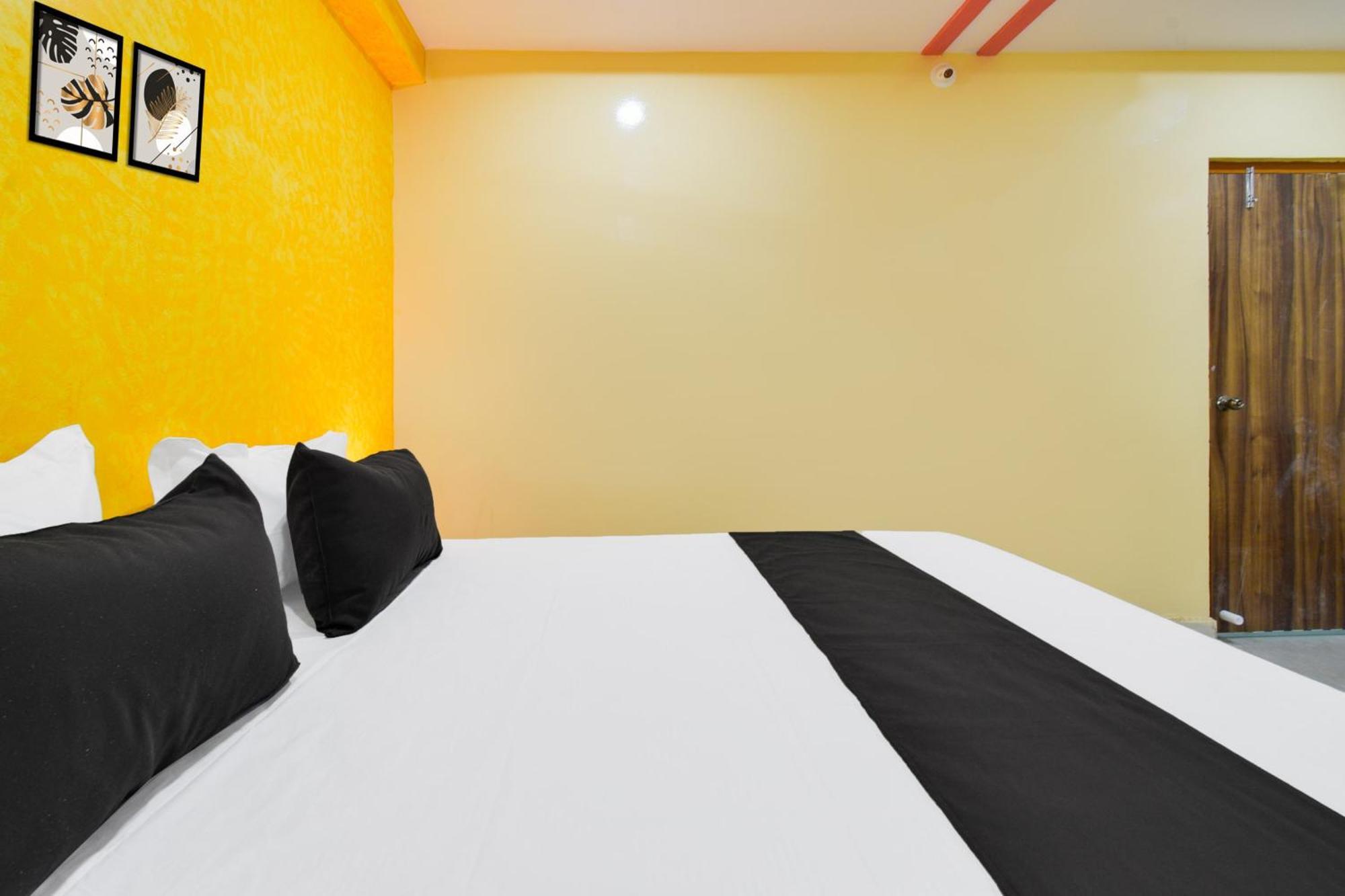 Hotel O Lucky Grand Χιντεραμπάντ Εξωτερικό φωτογραφία